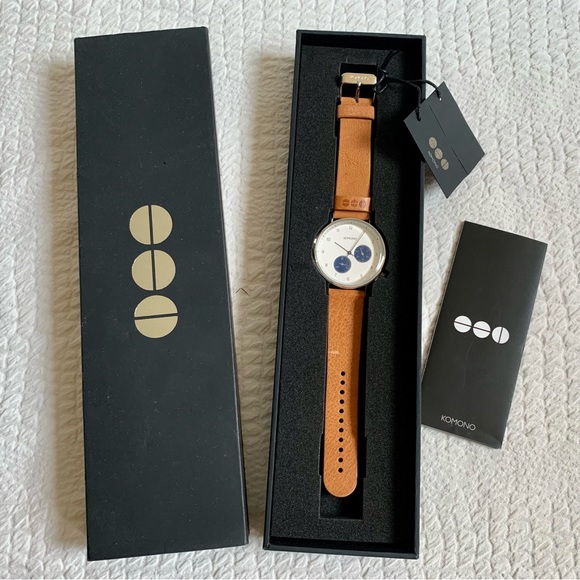 NWT Komono The Walther Camel Unisex Watch Leather Strap - Picture 2 of 9